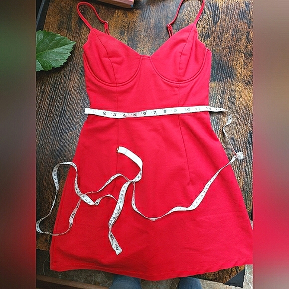 US4/ Princess Polly Novella mini red bustier balconette dress - Picture 2 of 12